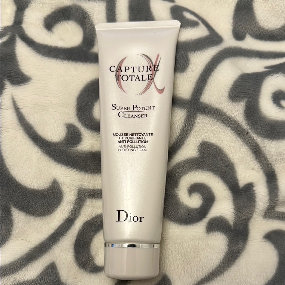 Dior Capture Totale Super Potent Cleanser